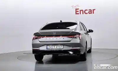 Hyundai Avante 2022 1.6 автомат (гидро), миниатюра 4