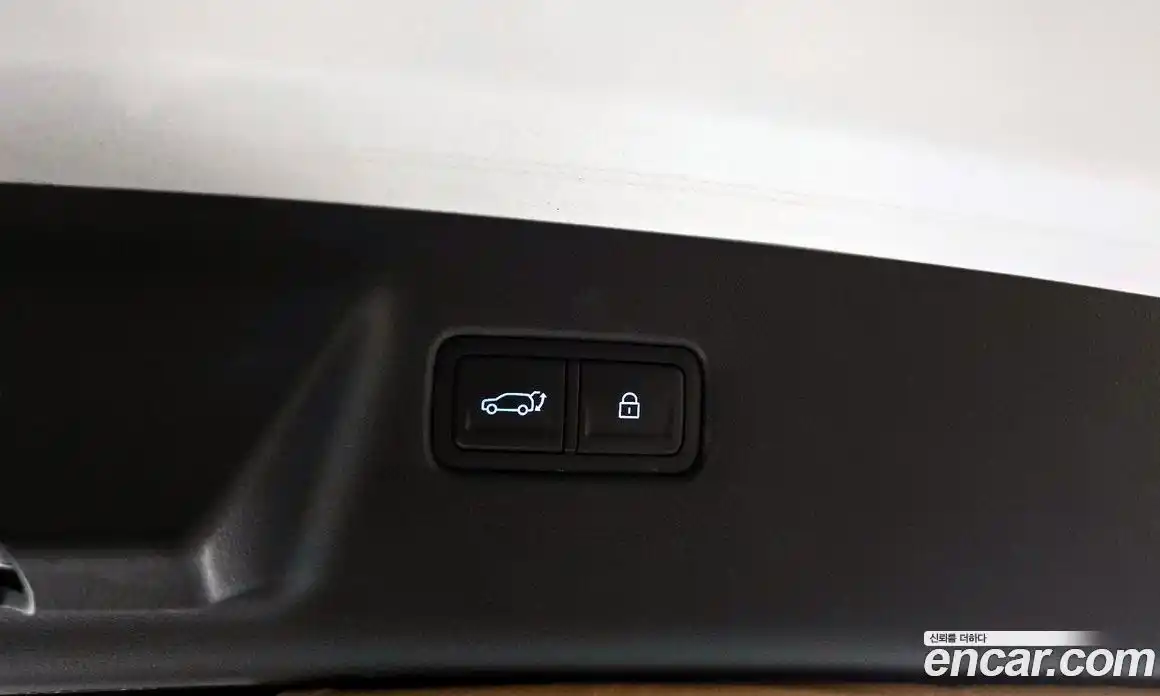 Hyundai Santa Fe 2023 1.6 автомат (гидро), фото 31