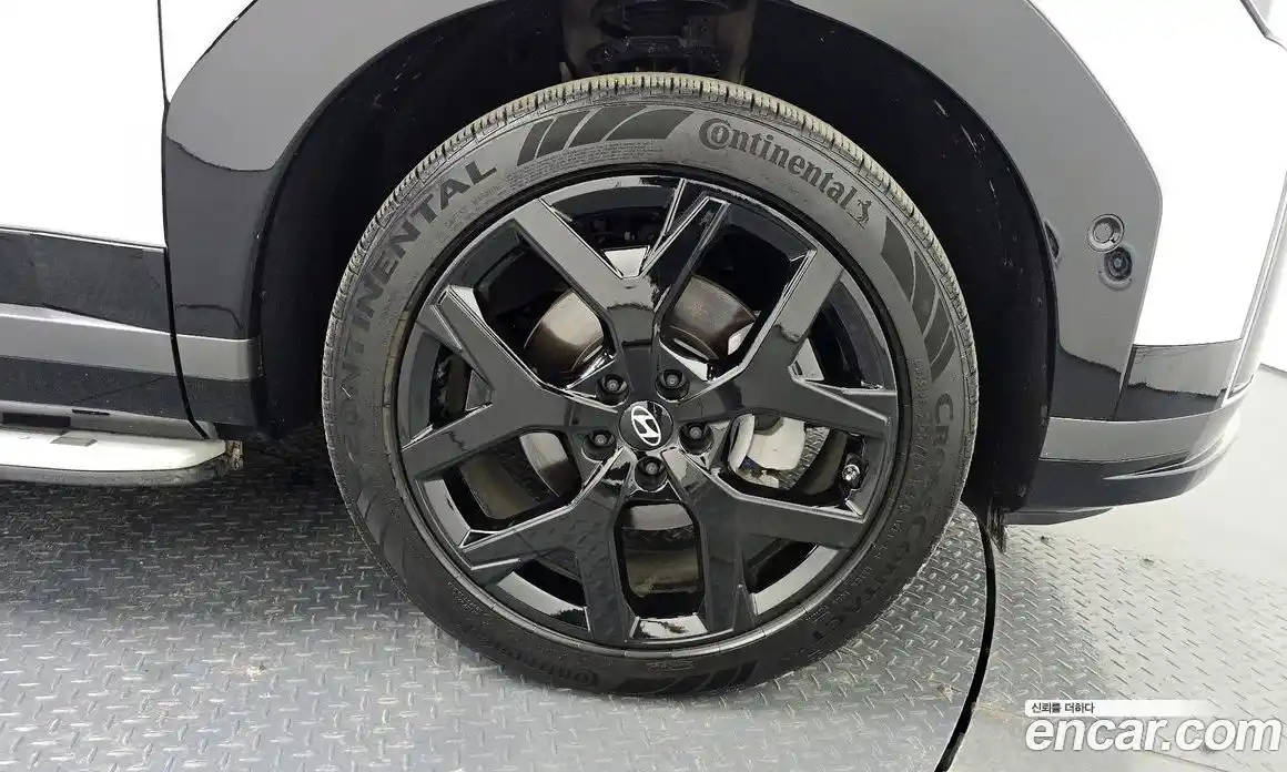 Hyundai Santa Fe 2023 1.6 автомат (гидро), фото 33