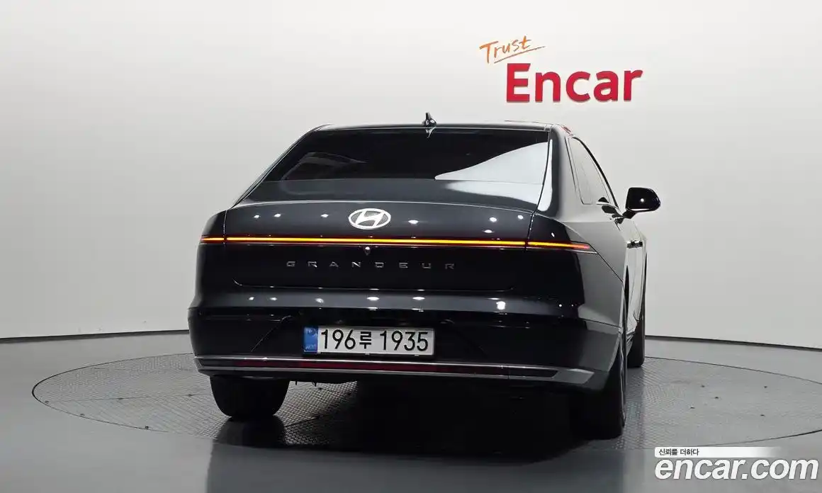 Hyundai Grandeur 2023 2.5 автомат (гидро), фото 4