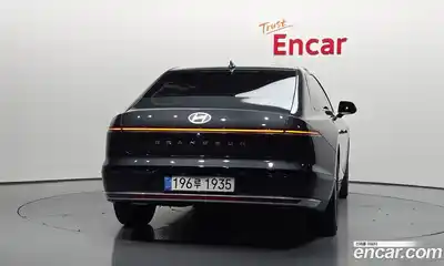 Hyundai Grandeur 2023 2.5 автомат (гидро), миниатюра 4