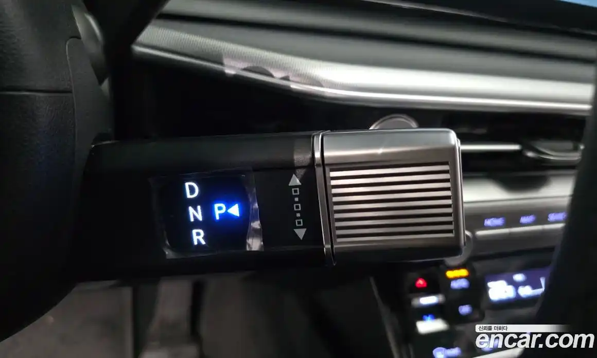 Hyundai Grandeur 2023 2.5 автомат (гидро), фото 9