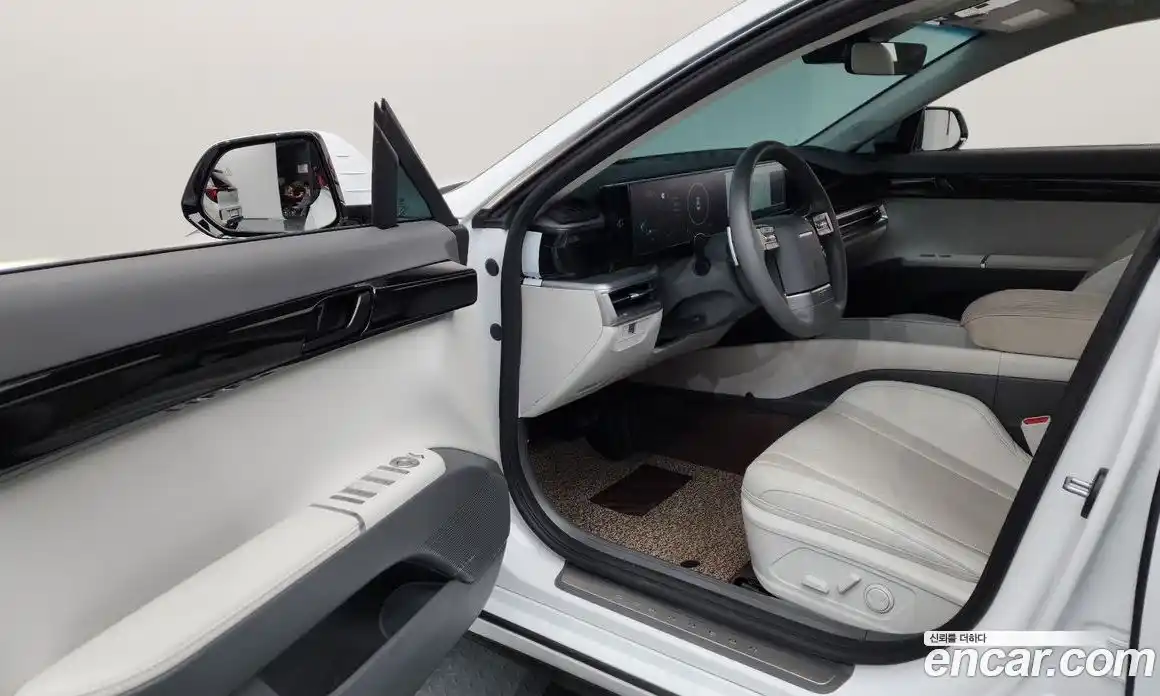 Hyundai Grandeur 2024 2.5 автомат (гидро), фото 13