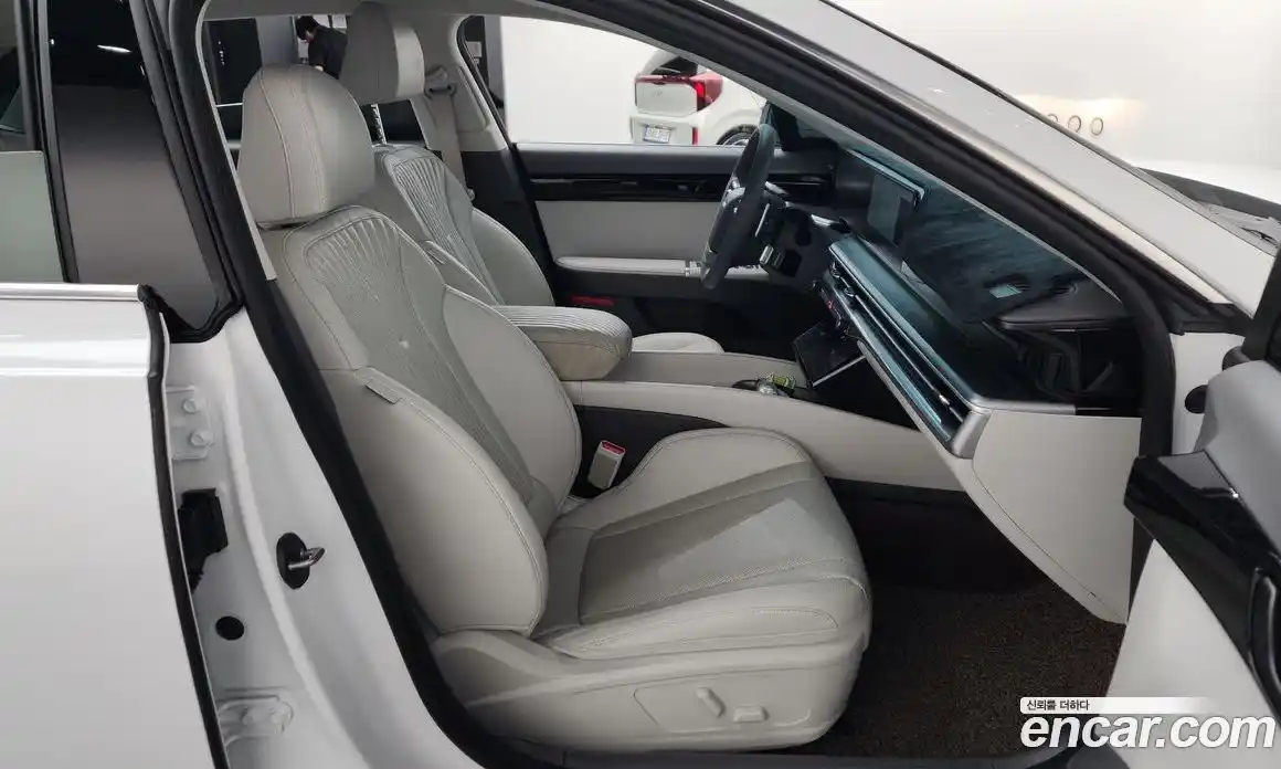 Hyundai Grandeur 2024 2.5 автомат (гидро), фото 16