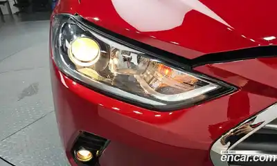 Hyundai Avante 2016 1.6 автомат (гидро), миниатюра 8