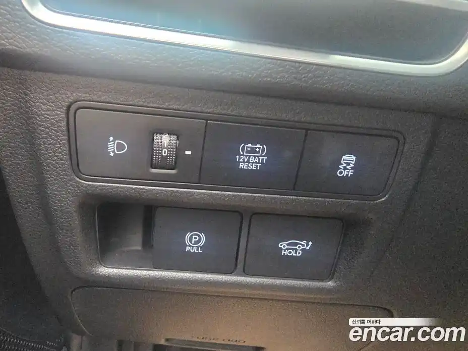 Hyundai Sonata 2024 2.0 автомат (гидро), фото 14