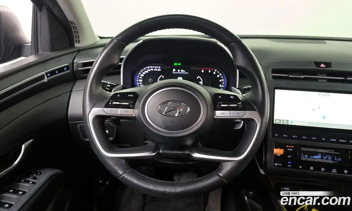 Hyundai Tucson 2023 1.6 автомат (гидро), фото 19