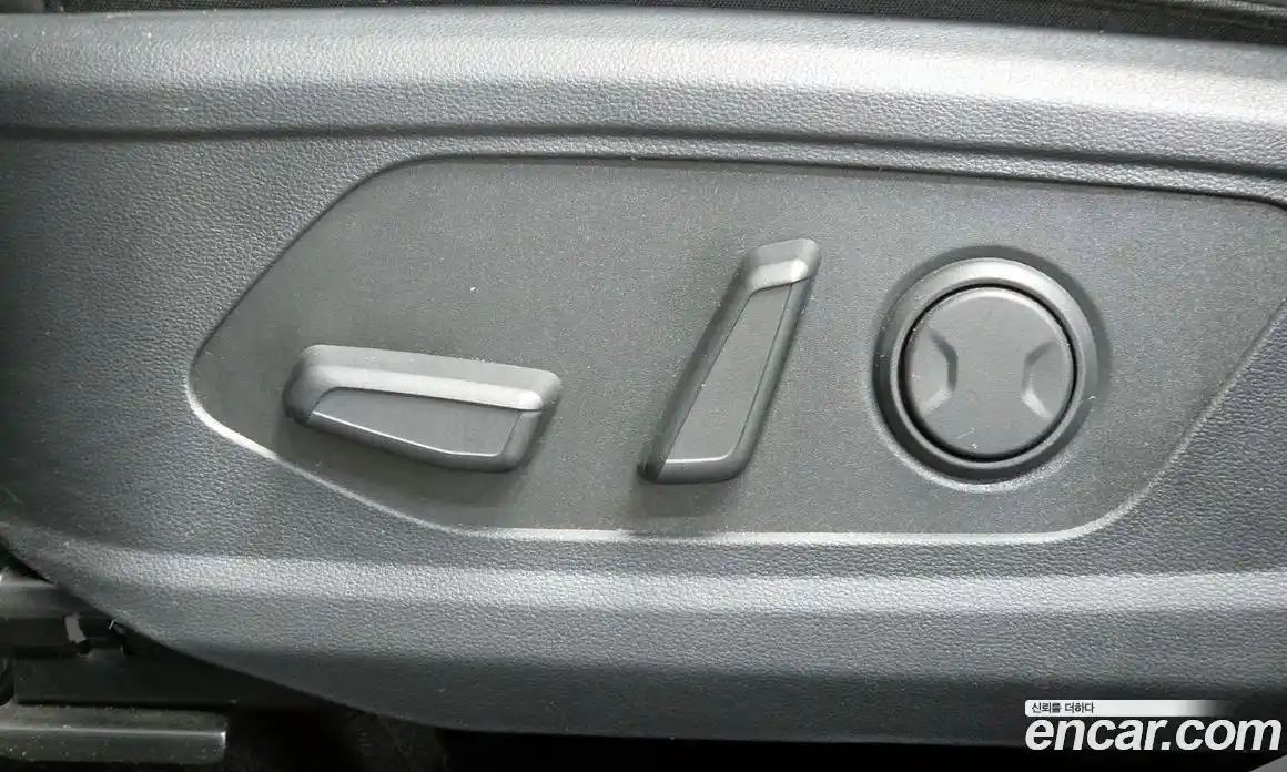 Hyundai Tucson 2023 1.6 автомат (гидро), фото 33