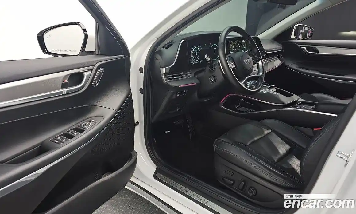 Hyundai Grandeur 2020 2.4 автомат (гидро), фото 11