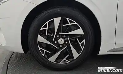 Hyundai Grandeur 2020 2.4 автомат (гидро), миниатюра 5