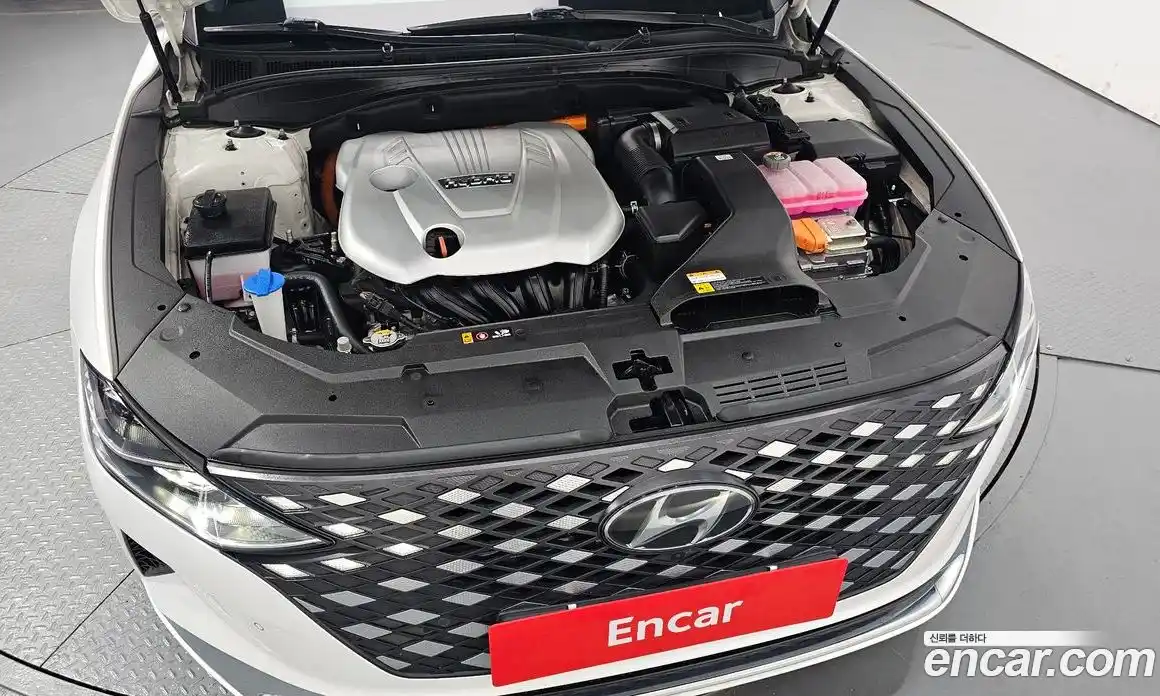 Hyundai Grandeur 2020 2.4 автомат (гидро), фото 6