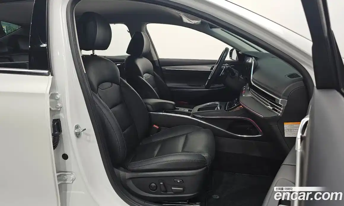 Hyundai Grandeur 2020 2.4 автомат (гидро), фото 10