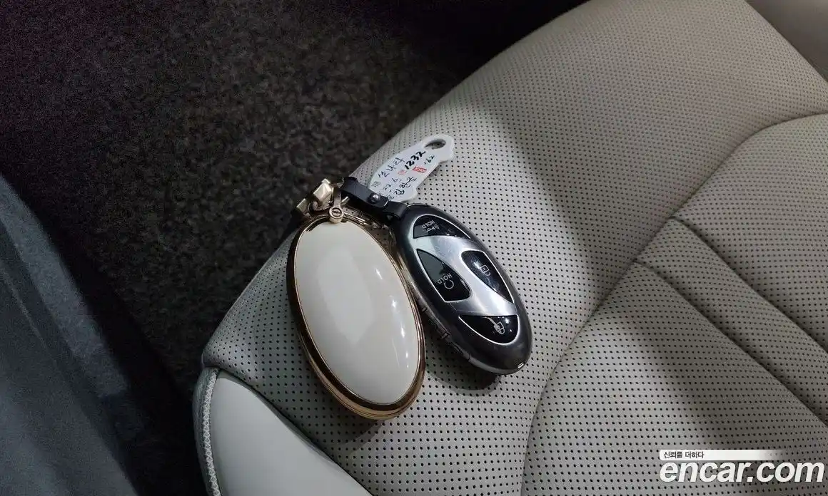 Hyundai Sonata 2023 1.6 автомат (гидро), фото 17