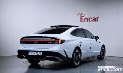 Hyundai Sonata 2023 1.6 автомат (гидро), миниатюра 2