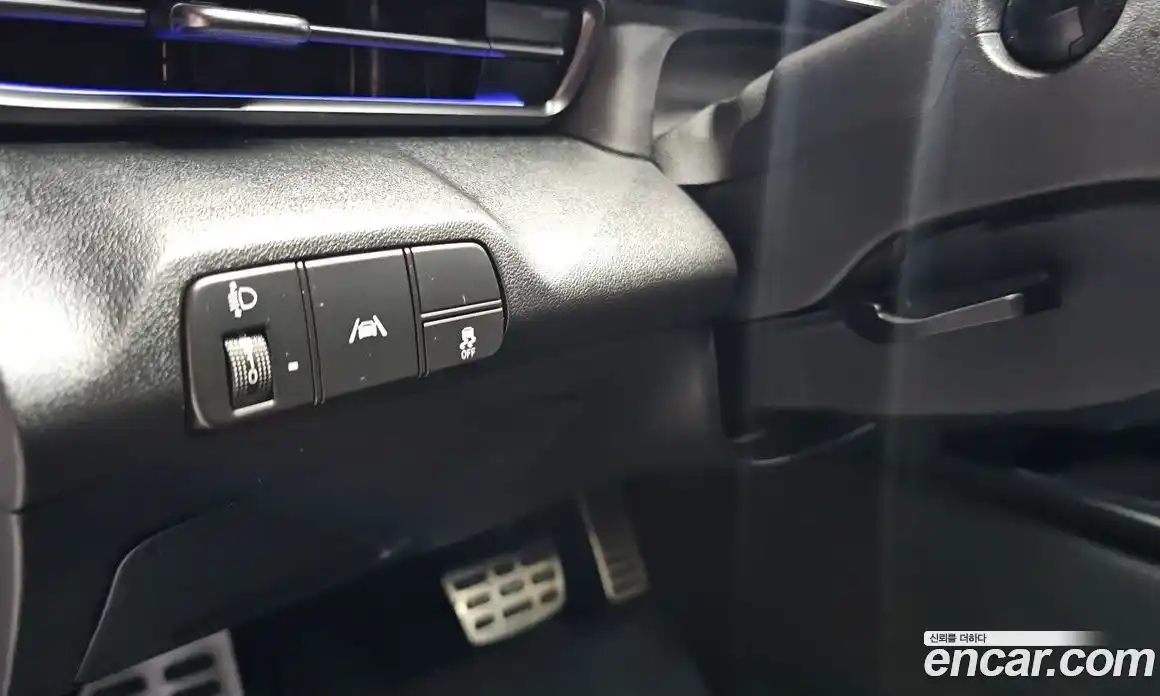 Hyundai Avante 2023 2.0 автомат (гидро), фото 27