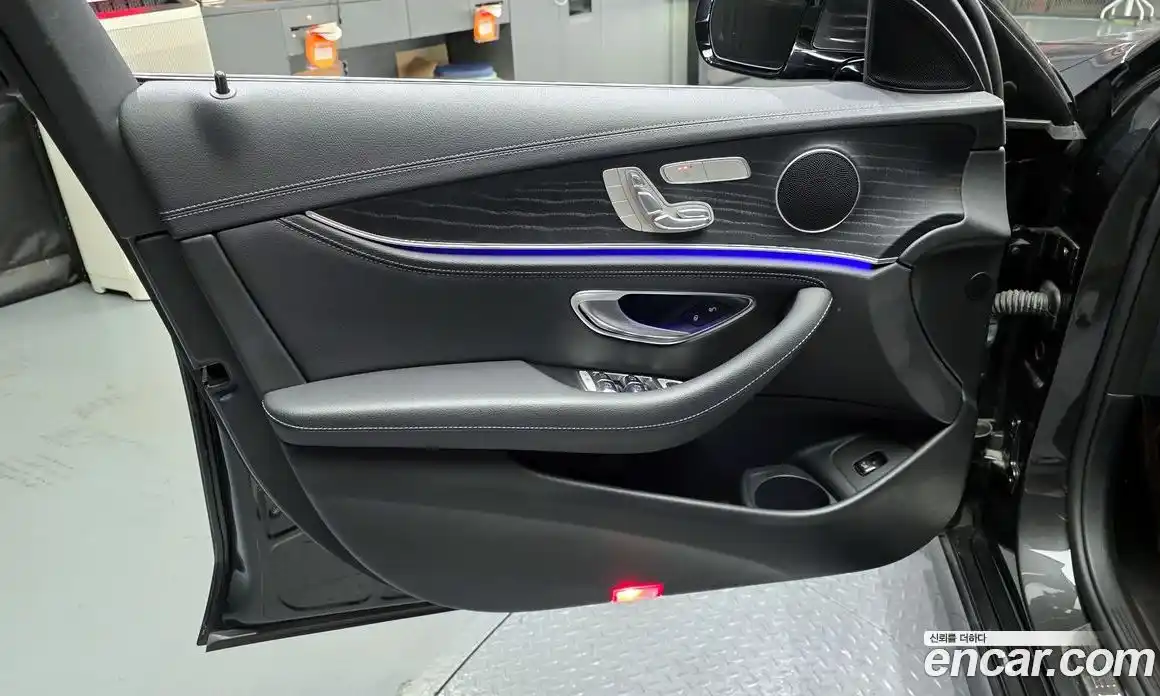 Mercedes-Benz E-Class 2020 1.9 автомат (гидро), фото 14
