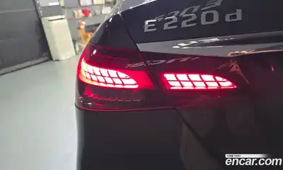 Mercedes-Benz E-Class 2020 1.9 автомат (гидро), миниатюра 9
