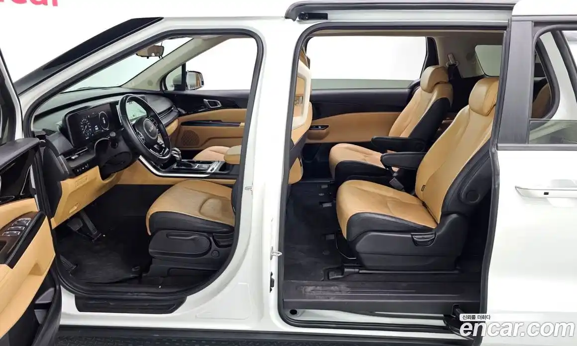 Kia Carnival 2022 2.2 автомат (гидро), фото 13