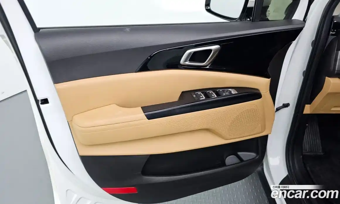 Kia Carnival 2022 2.2 автомат (гидро), фото 14