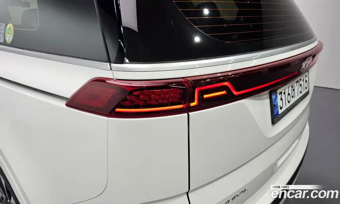 Kia Carnival 2022 2.2 автомат (гидро), фото 9