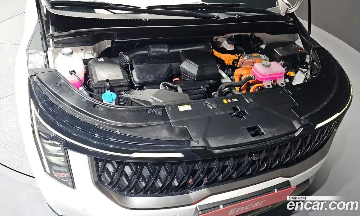Kia Carnival 2024 1.6 автомат (гидро), фото 6