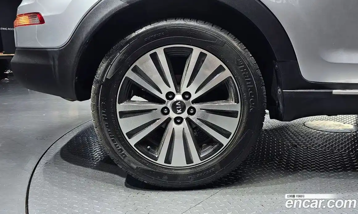 Kia Sportage 2013 2.0 автомат (гидро), фото 7