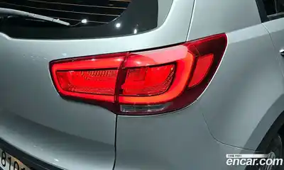 Kia Sportage 2013 2.0 автомат (гидро), миниатюра 9