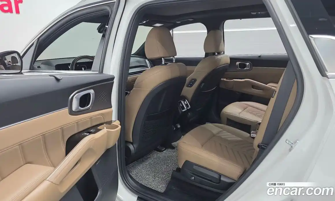 Kia Sorento 2024 1.6 автомат (гидро), фото 16
