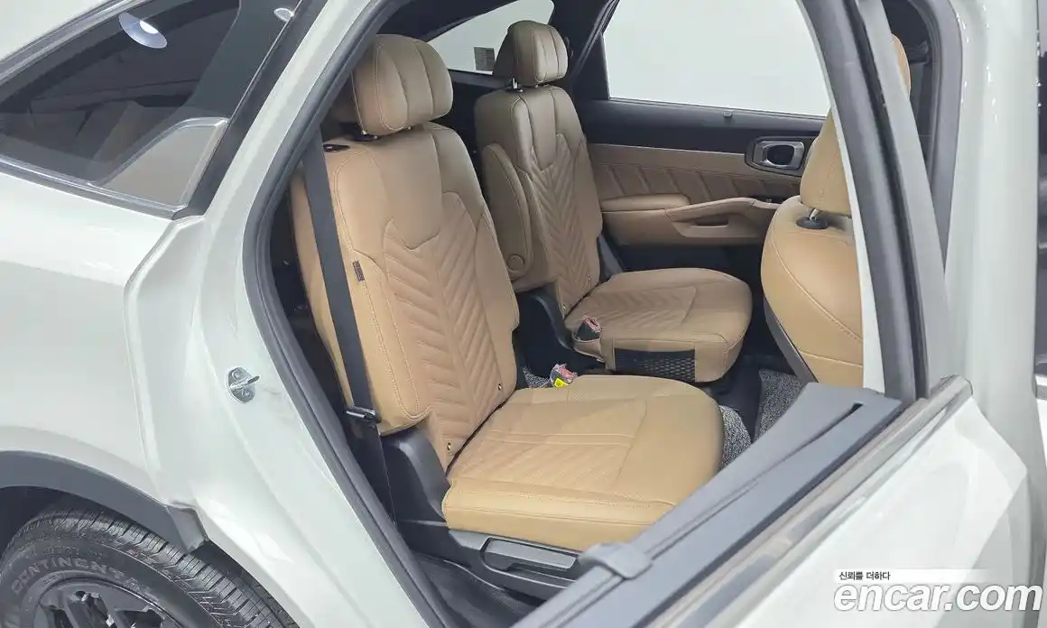 Kia Sorento 2024 1.6 автомат (гидро), фото 17
