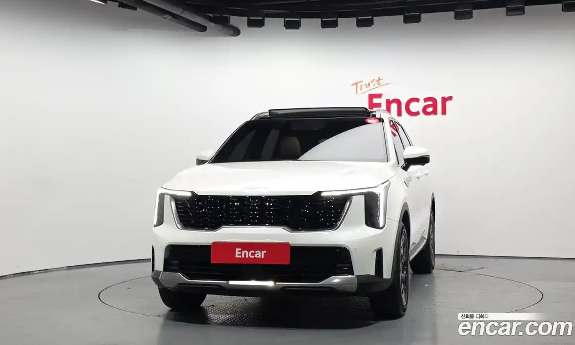 Kia Sorento 2024 1.6 автомат (гидро), фото 3