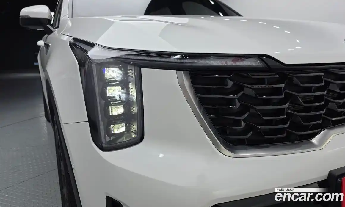 Kia Sorento 2024 1.6 автомат (гидро), фото 8