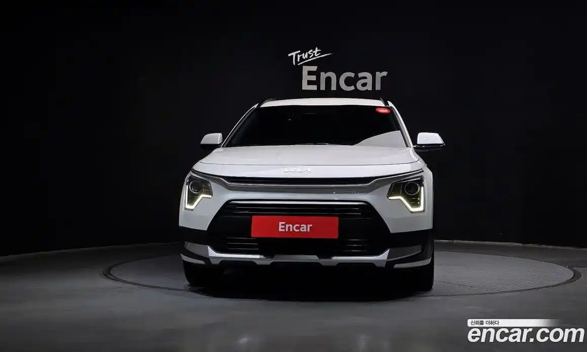 Kia Niro 2022 1.6 автомат (гидро), фото 3
