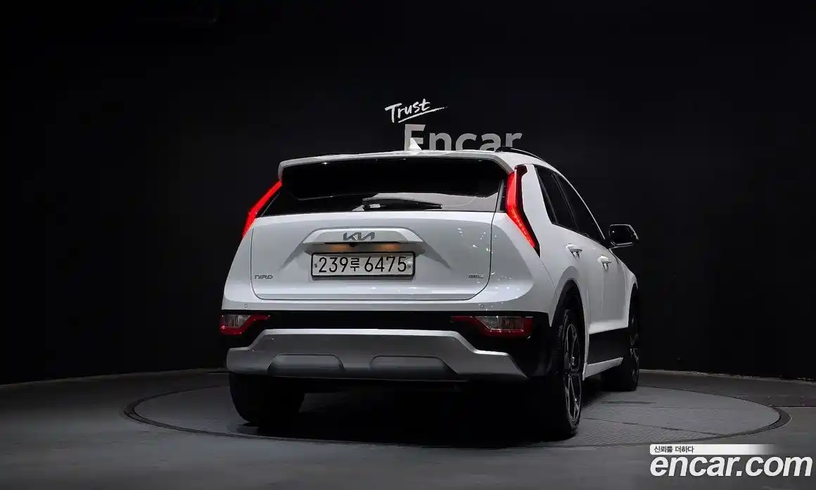 Kia Niro 2022 1.6 автомат (гидро), фото 4