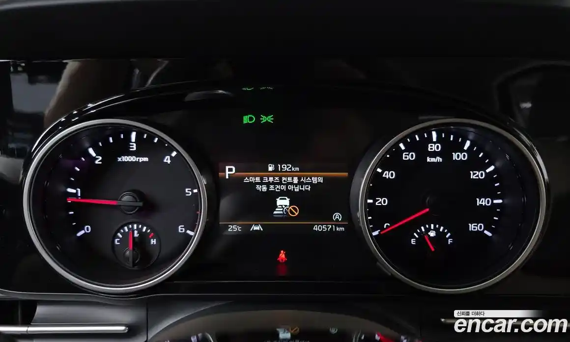 Kia Carnival 2023 2.2 автомат (гидро), фото 11