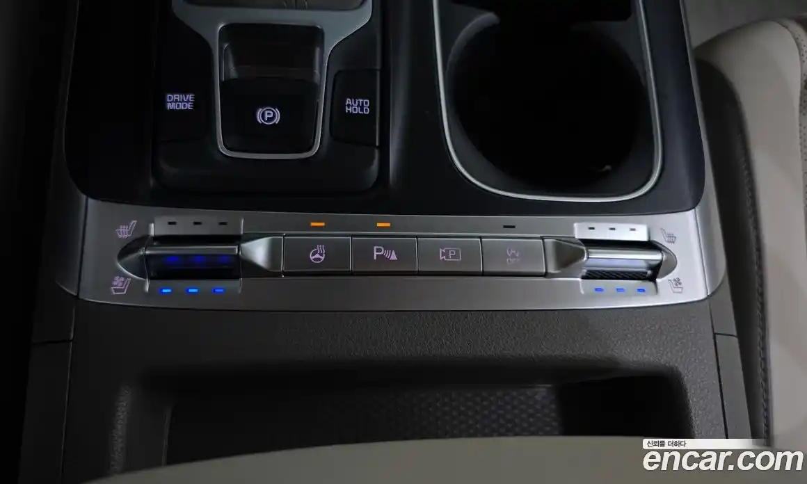 Kia Carnival 2023 2.2 автомат (гидро), фото 32