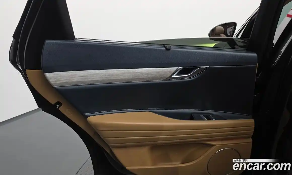 Genesis G80 2026 2.5 автомат (гидро), фото 15
