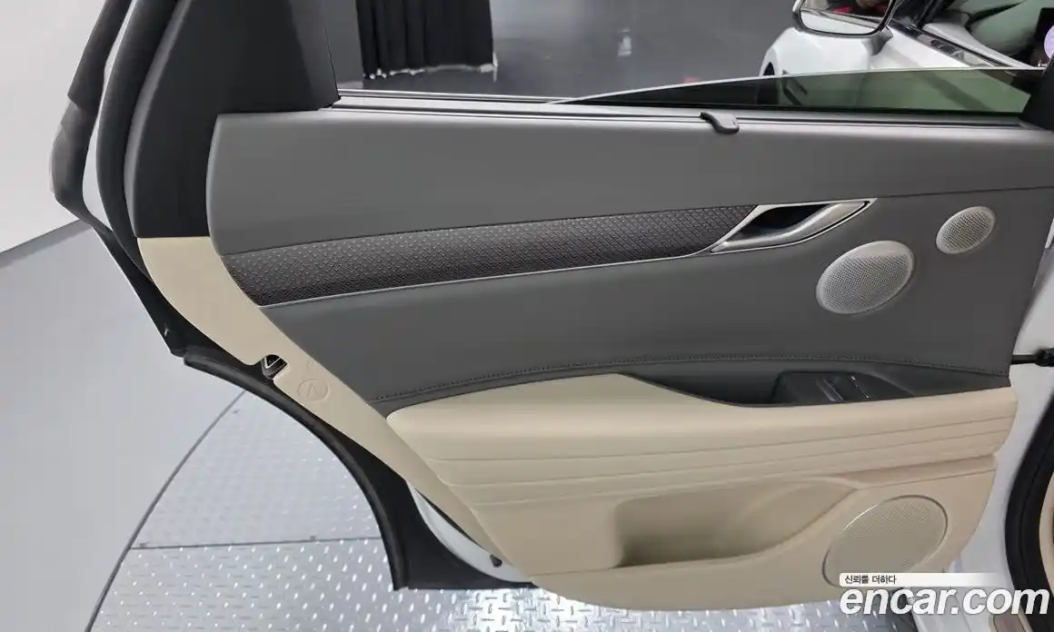 Genesis G80 2024 2.5 автомат (гидро), фото 14