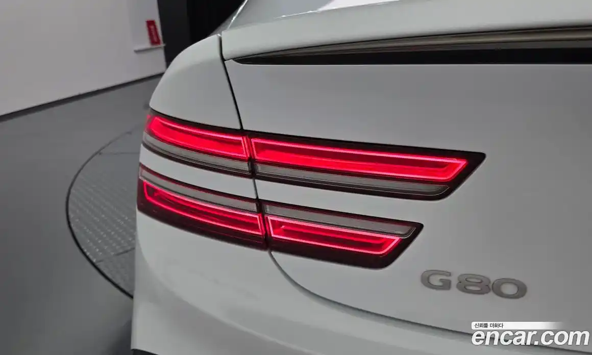 Genesis G80 2024 2.5 автомат (гидро), фото 8