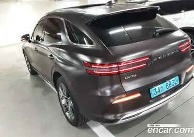 Genesis GV70 2022 0.1 автомат (гидро), миниатюра 10