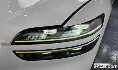 Genesis GV70 2022 2.5 автомат (гидро), миниатюра 8