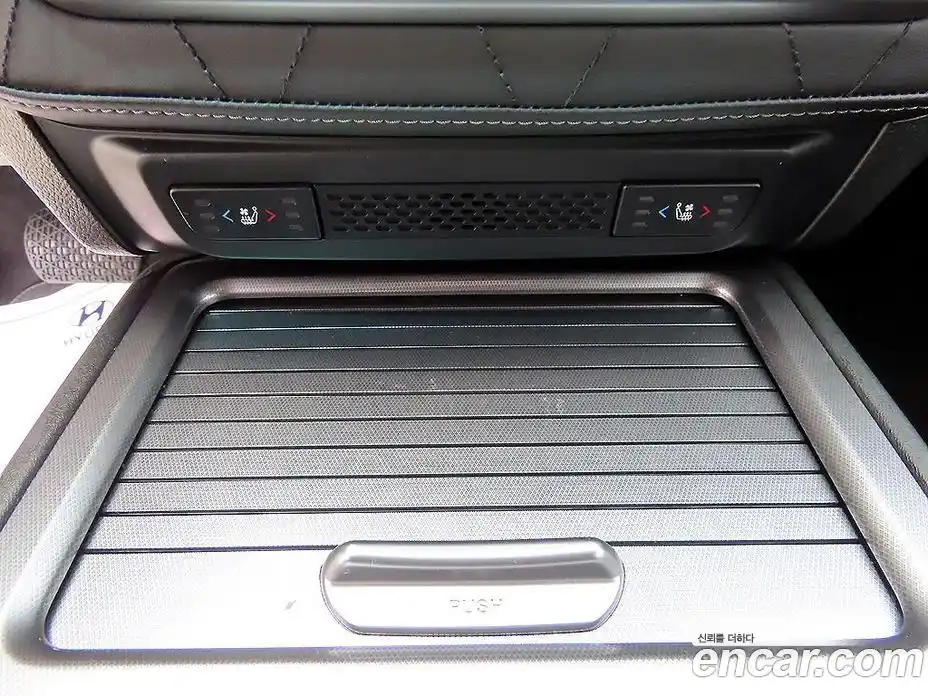 SsangYong Rexton 2024 2.2 автомат (гидро), фото 12