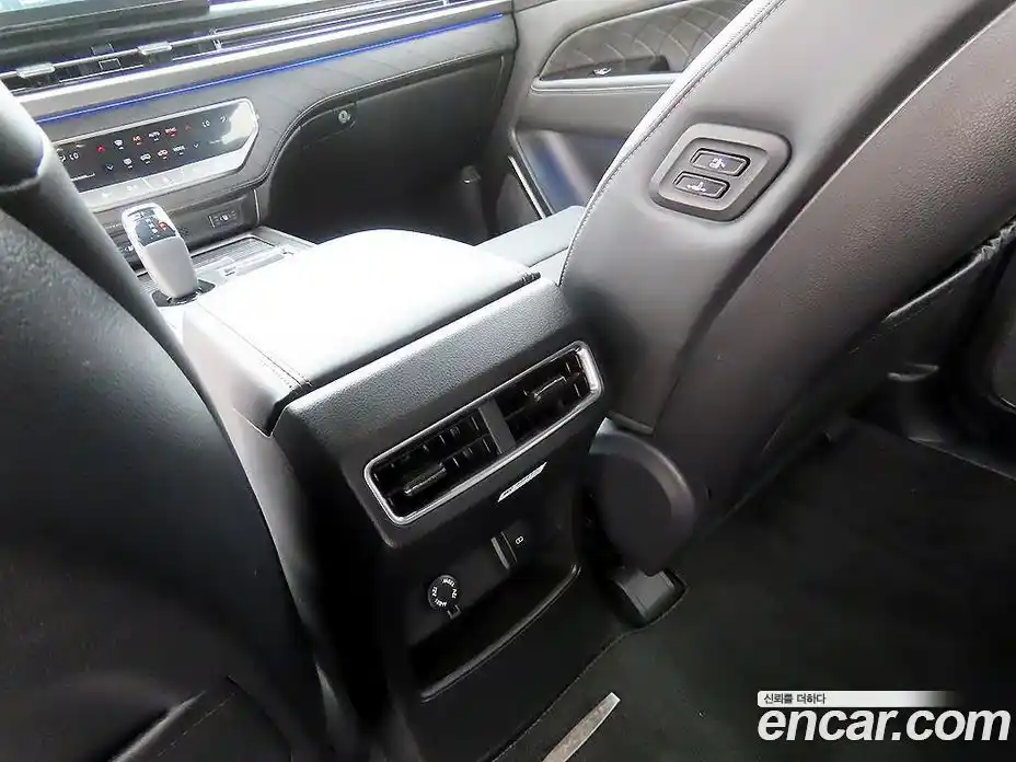 SsangYong Rexton 2024 2.2 автомат (гидро), фото 15