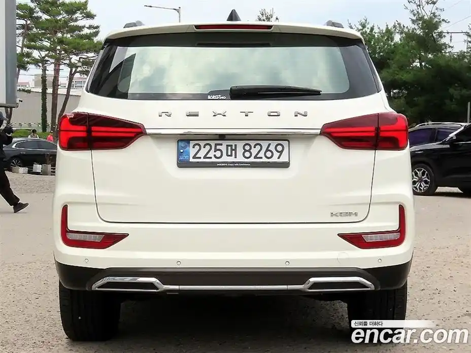 SsangYong Rexton 2024 2.2 автомат (гидро), фото 4