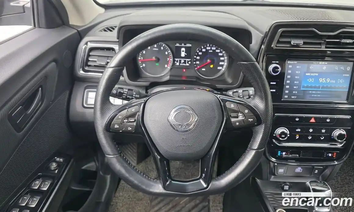 SsangYong TIBOLI 2020 1.5 автомат (гидро), фото 14