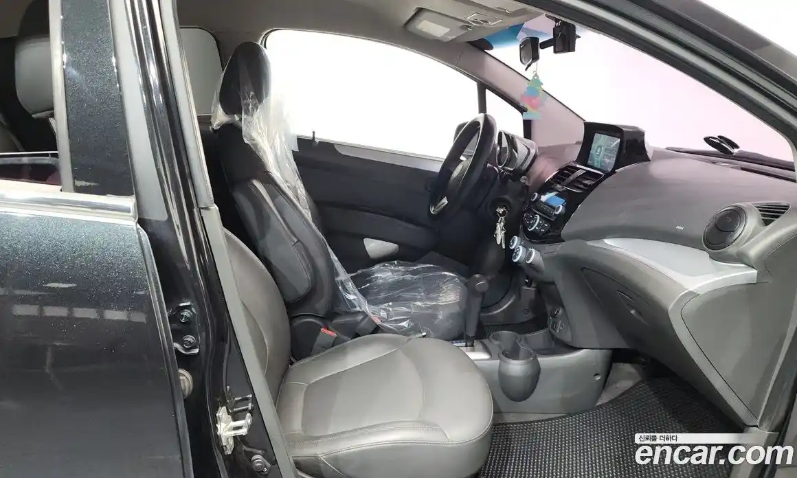 Chevrolet Spark 2014 1.0 автомат (гидро), фото 16
