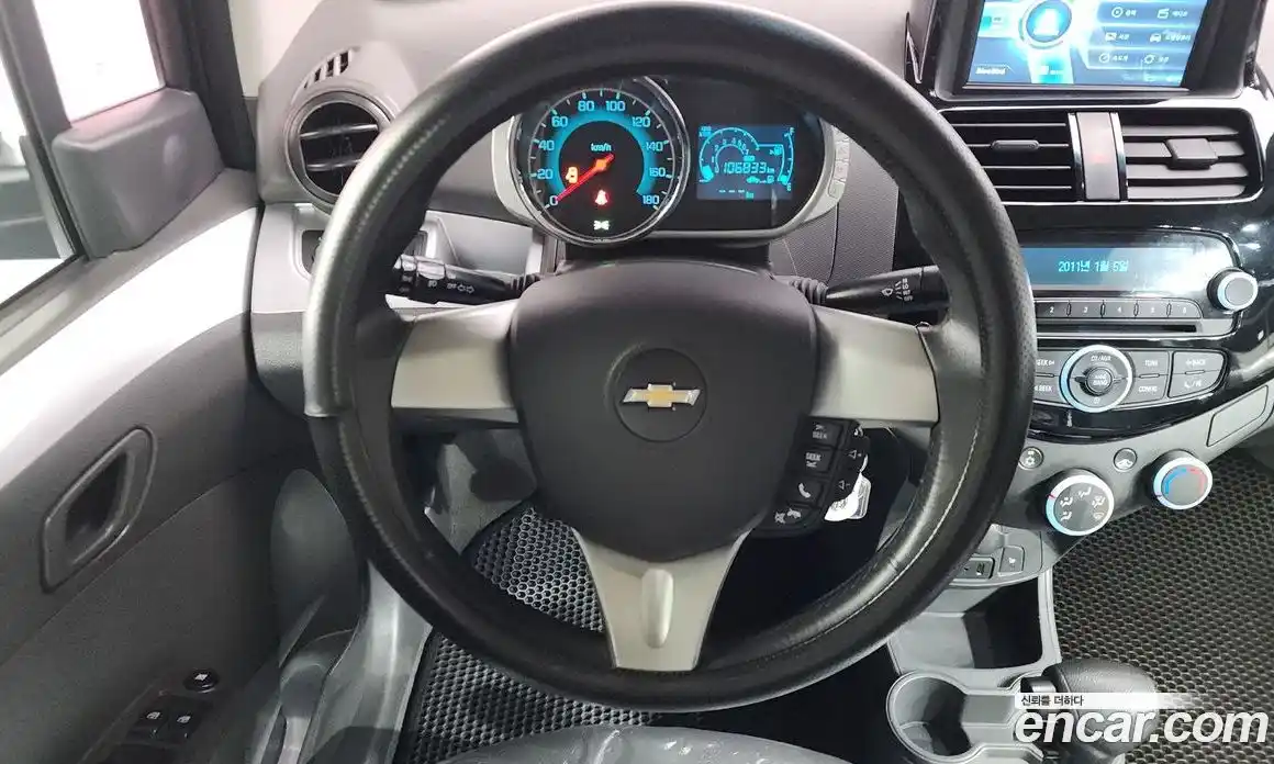 Chevrolet Spark 2014 1.0 автомат (гидро), фото 20