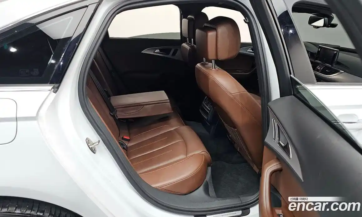 Audi A6 2018 2.0 автомат (гидро), фото 17