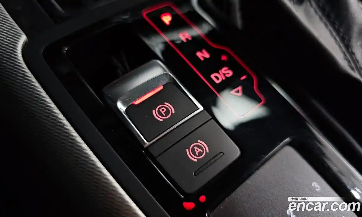 Audi A6 2018 2.0 автомат (гидро), фото 21