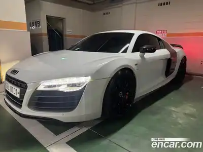 Audi R8 2015 5.2 автомат (гидро), миниатюра 2