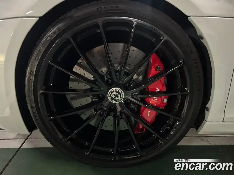 Audi R8 2015 5.2 автомат (гидро), фото 5